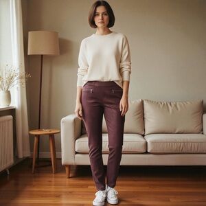 Briggs Maroon & Black size 10 with stylish pockets on both sides Today only